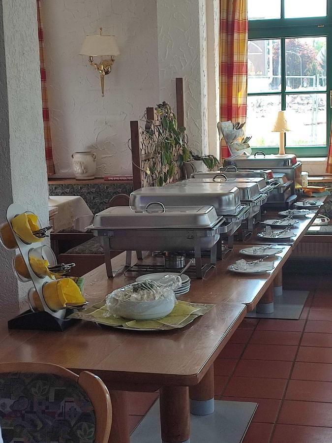 Hotel Stadt אולברנהאו מראה חיצוני תמונה