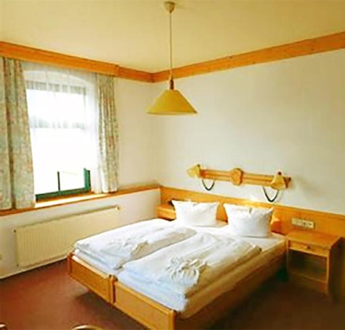 Hotel Stadt אולברנהאו מראה חיצוני תמונה